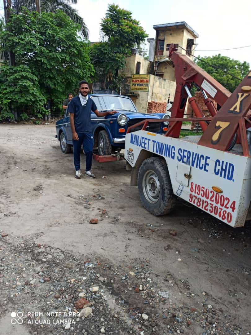 Car Recovery Van In Mohali  | Manjeet Towing Services | Best Car Recovery Van In Mohali, 7Top Car Recovery Van In Mohali, 24 Hour Car Recovery Van In Mohali, Car Recovery van near me, Car Recovery Service near me  - GL75930